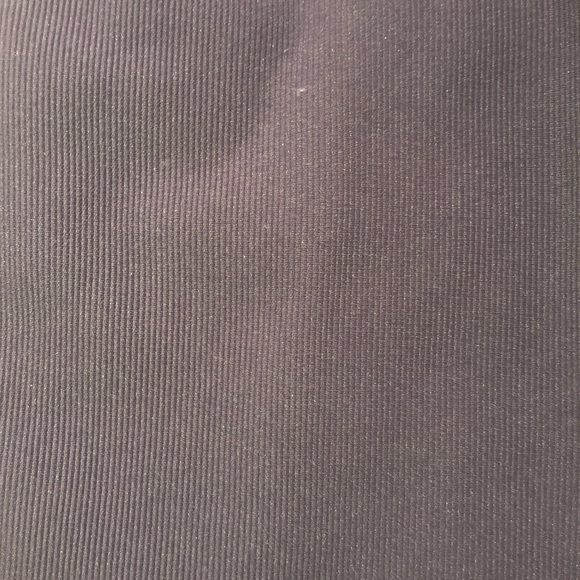 Black pencil skirt - Picture 2 of 3